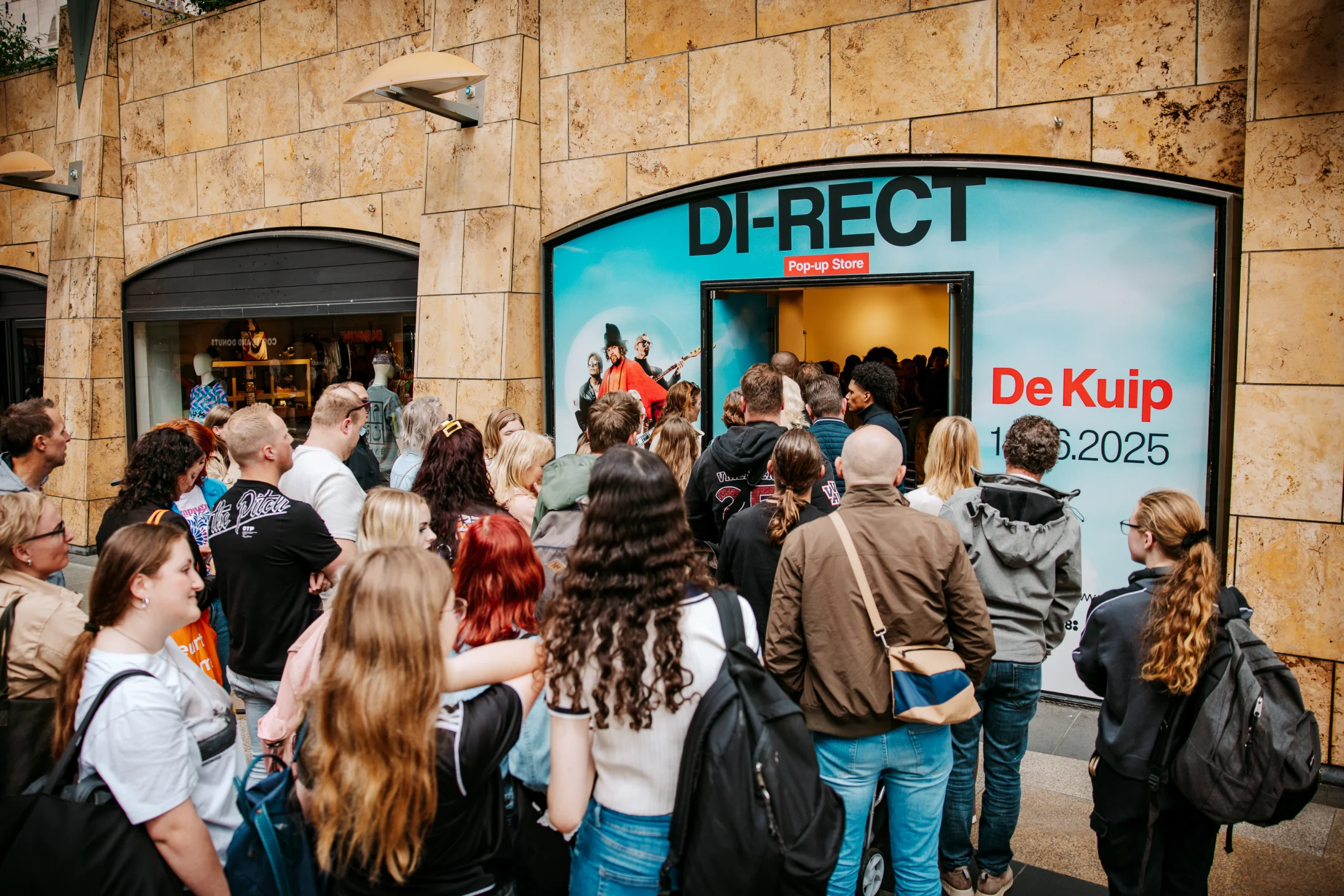 DI-RECT De Kuip pop-up shop photo 3